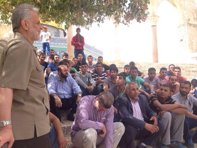 الحركة الاسلامية تحشد انصارها اليوم للتصدي لقطعان المستوطنين في المسجد الاقصى المبارك