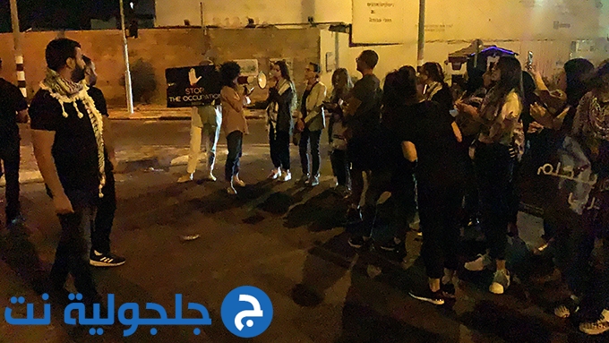 حراك شباب وشابات جلجولية ينظم وقفة احتجاجية على مدخل جلجولية 