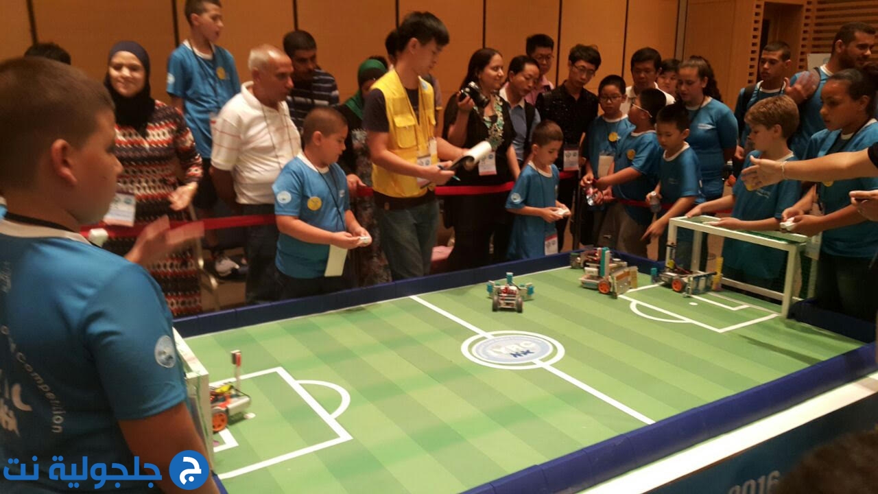 طلاب من الوسط العربي يفوزون ببطولة العالم في الروبوتيكا في كوريا الجنوبية