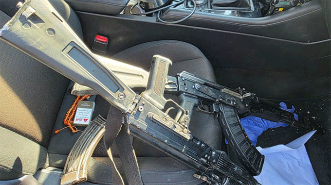 احباط عملية اغتيال على طريق 85 وتقديم تصريح مدعٍ ضد 5 متهمين