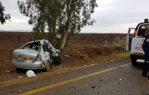 مصرع سيدة وعدة اصابات متفاوتة في حادث طرق