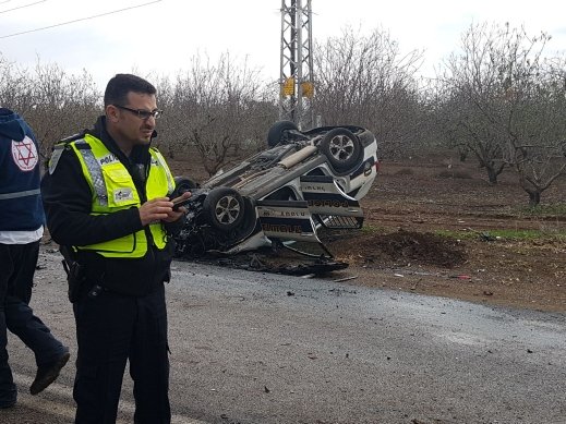 مصرع سيدة وعدة اصابات متفاوتة في حادث طرق