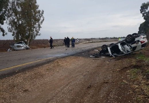 مصرع سيدة وعدة اصابات متفاوتة في حادث طرق