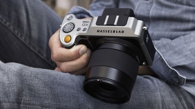 شركة Hasselblad السويدية تطلق كاميرا بدقة 50 ميجابكسلا