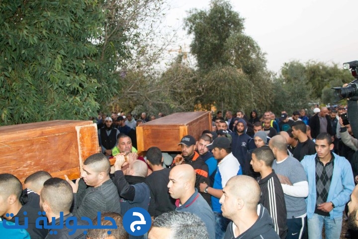 تشييع جثامين ضحايا حادث الطرق الأربعة  في مقبرة واحدة