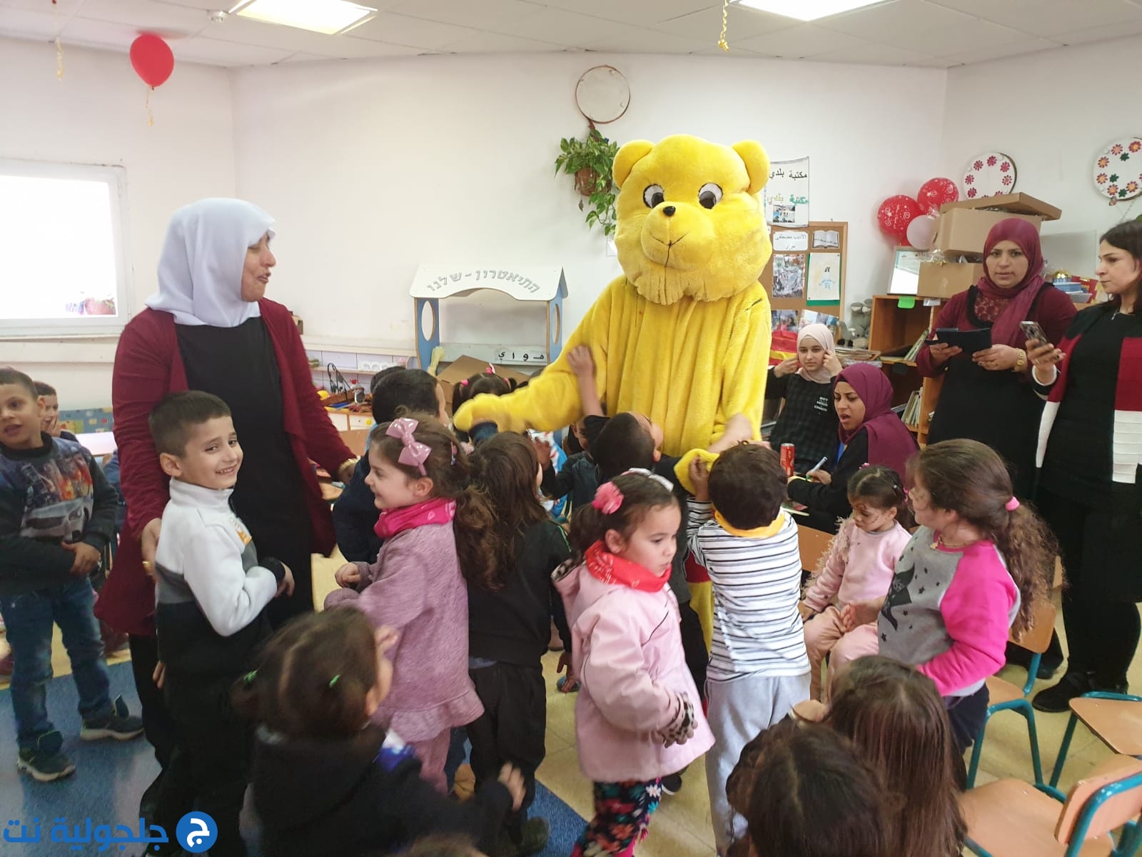 يوم الاعمال الخيرية في ثانوية جلجولية 