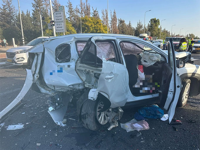 8 اصابات متفاوتة بحادث طرق على شارع 4 بالقرب من مفرق نيتسانيم