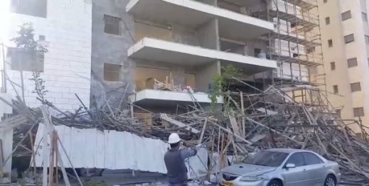 إصابة 4 اشخاص بجراح متفاوتة جراء انهيار سقالات بناء