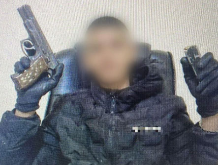 اتهام شاب (21 عامًا) من عرابة بحيازة أسلحة داخل محل غسيل سيارات