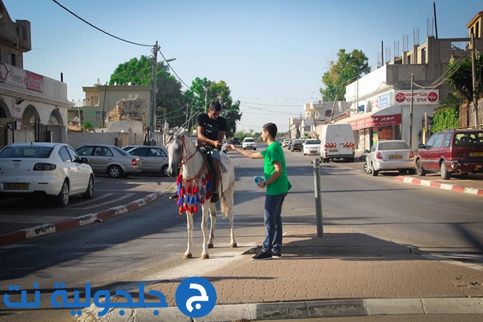 مؤسسة القلم توزع شريط العشر الاواخر استعدادا لسباق الايام العشر