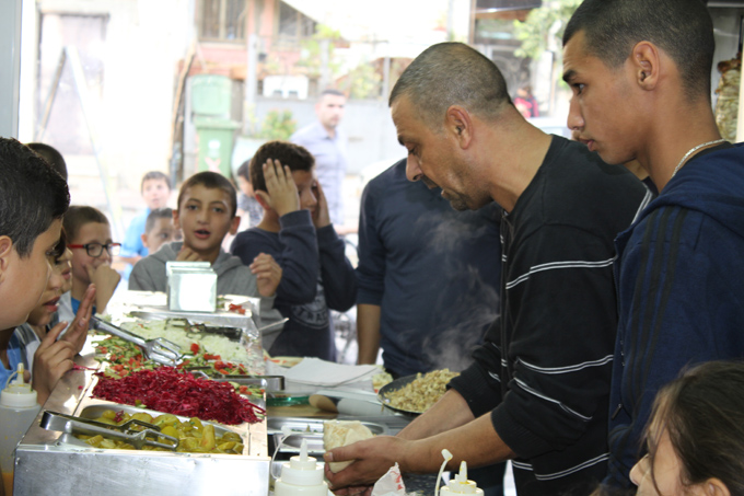 جديد في جلجولية .. شاورما سند