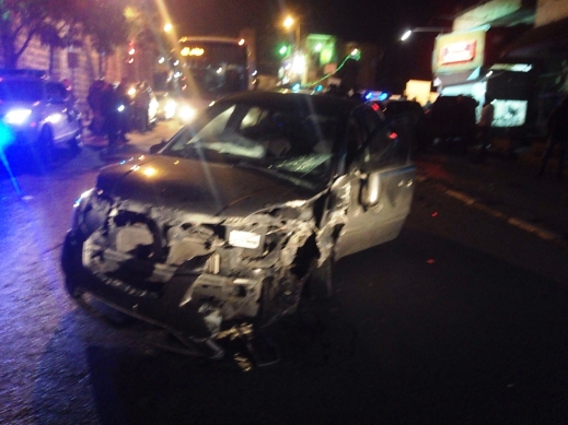 اصابة خمسة اشخاص بجراح متفاونة في حادث طرق 