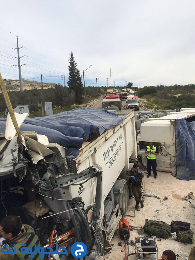 فيديو: اصابة خطرة لسائق شاحنة في حادث طرق قرب اريئيل