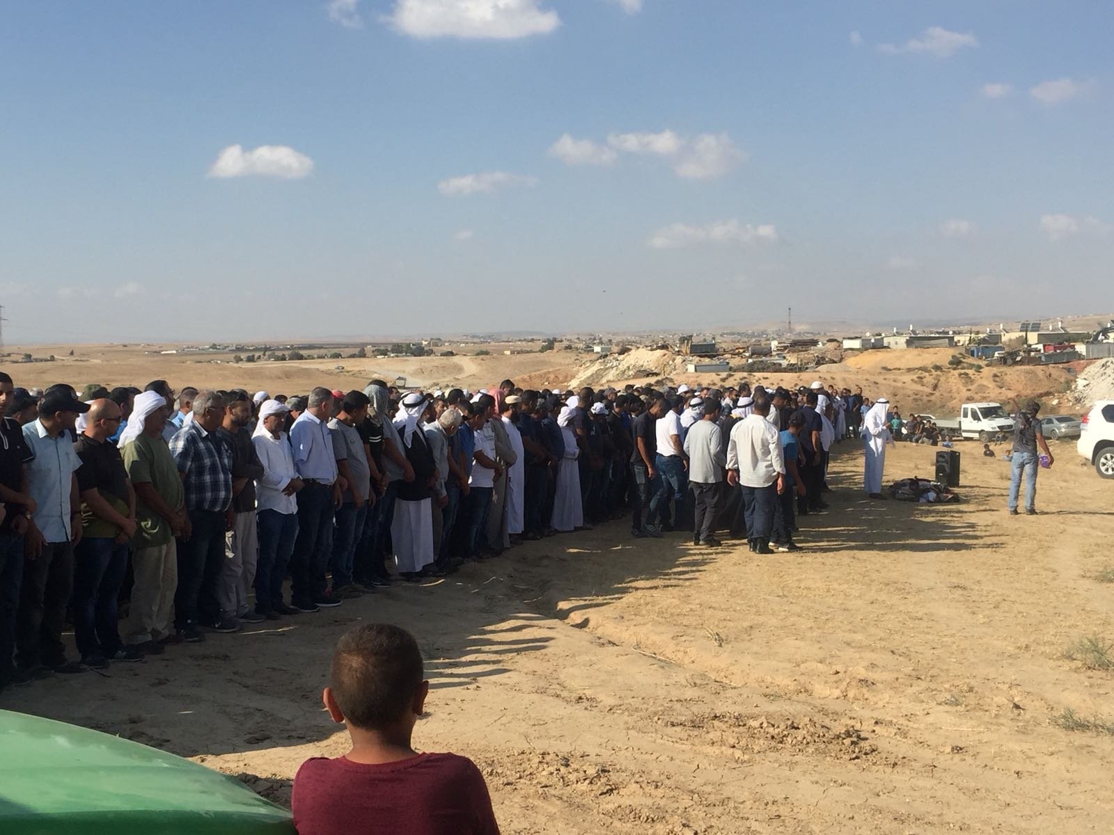 المئات يشيعون جثمان المرحوم نايف ابو قويدر في النقب