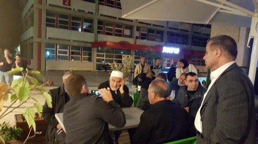 إنضمام الشيخ رائد صلاح وبركة للمضربين عن الطعام تضامنا مع القيق