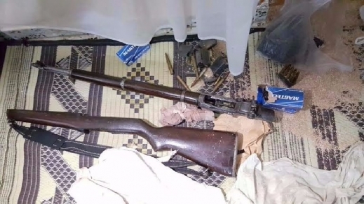 إعتقال 24 مشتبه وضبط كميات كبيرة من الأسلحة والذخيرة