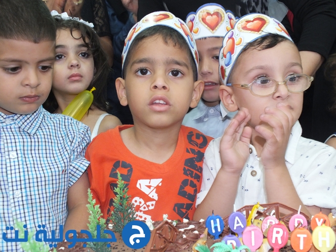 عيد ميلاد جماعي في صف ازهار الجنة في روضة فرسان الاوائل في جلجولية
