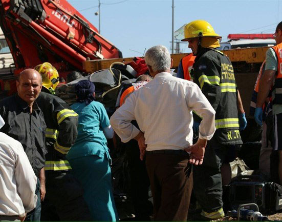 4 قتلى وخمس إصابات في حادث طرق