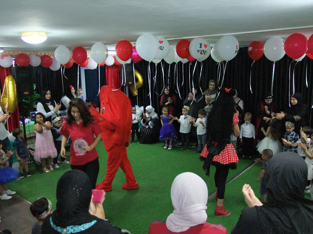 عيد ميلاد جماعي في صف رواد المستقبل في روضة فرسان الاوائل