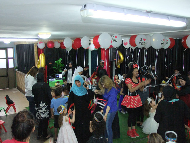 عيد ميلاد جماعي في صف رواد المستقبل في روضة فرسان الاوائل