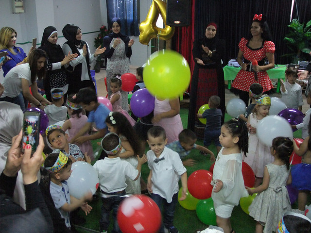 عيد ميلاد جماعي في صف رواد المستقبل في روضة فرسان الاوائل