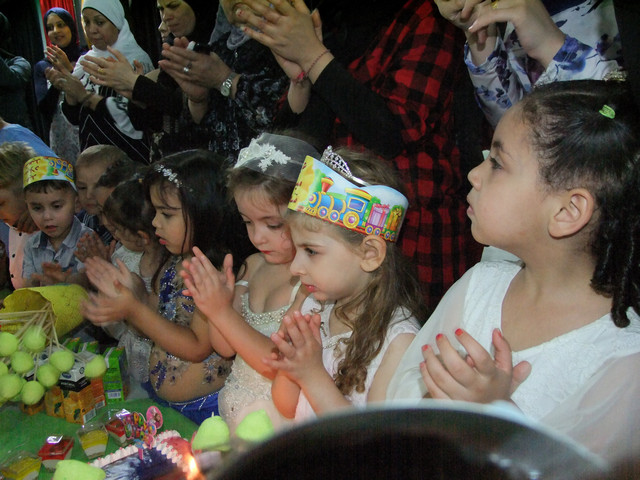 عيد ميلاد جماعي في صف رواد المستقبل في روضة فرسان الاوائل