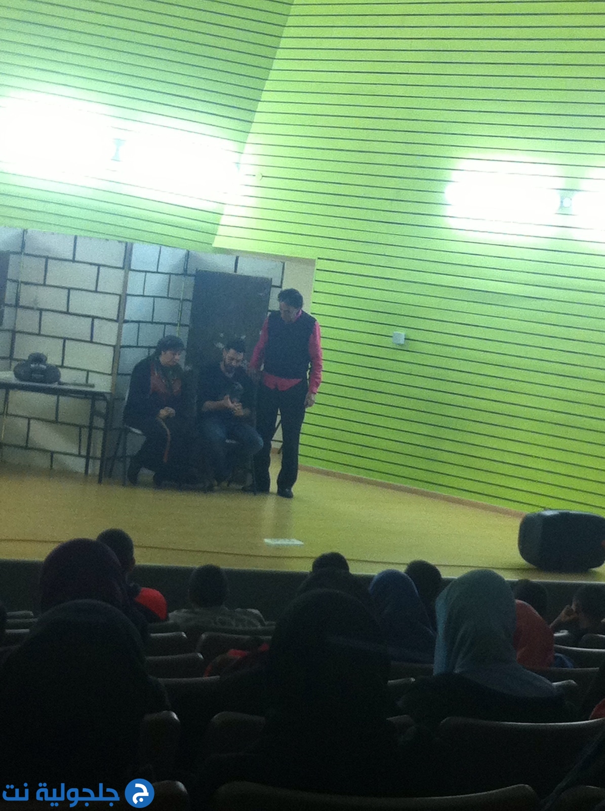 عرض لمسرحية  سامي وليلى في المركز الثقافي في جلجولية 