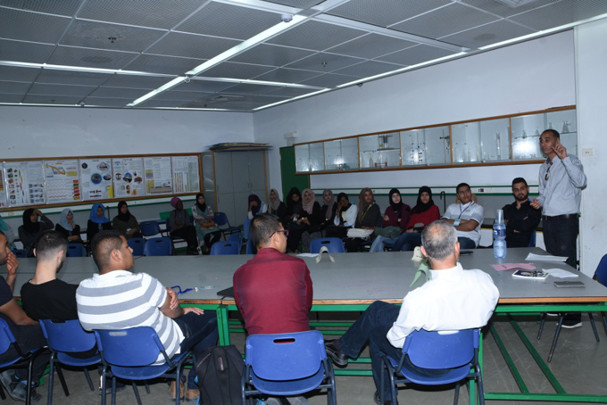 مركز شباب رهط ينظم يوم دراسي بعنوان مسارات نحو الاكاديمية