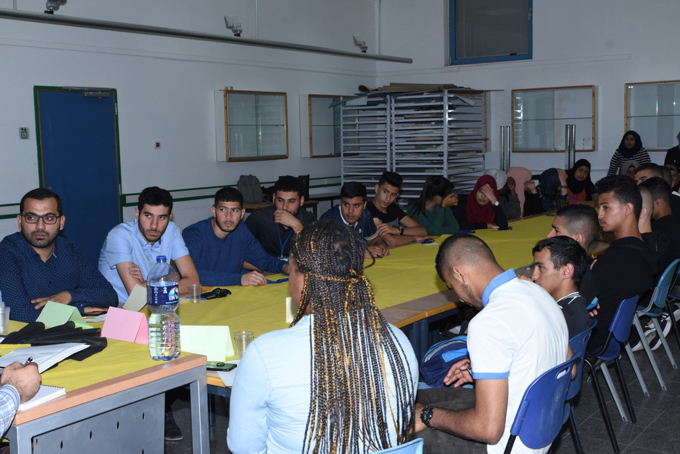 مركز شباب رهط ينظم يوم دراسي بعنوان مسارات نحو الاكاديمية