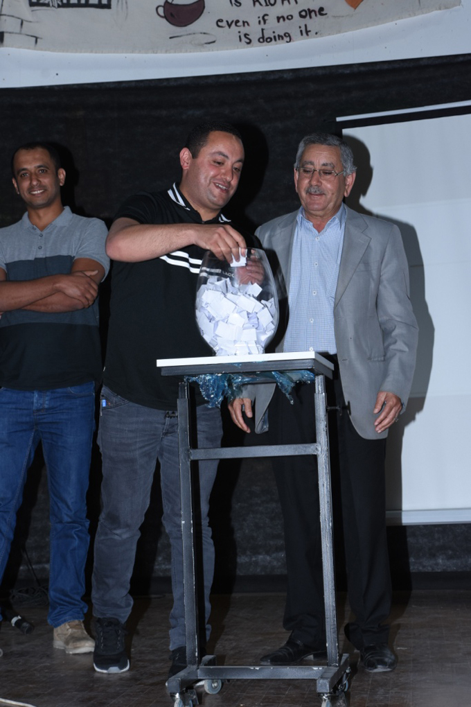 مركز شباب رهط ينظم يوم دراسي بعنوان مسارات نحو الاكاديمية