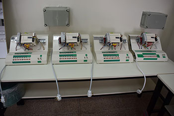 مسار كهربائي مؤهل في كلية القاسمي للهندسة والعلوم