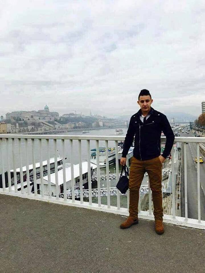 اللقية تستعد لاستقبال جثمان ابنها هشام أبو عبيد ضحية الحادث في رومانيا