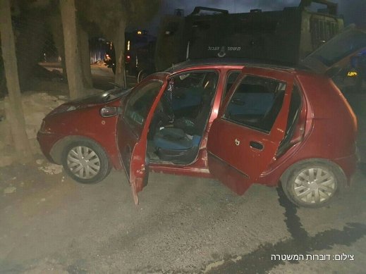 إصابة 3 أفراد من حرس الحدود بعملية دهس قرب بيت آمر ومقتل المنفذ