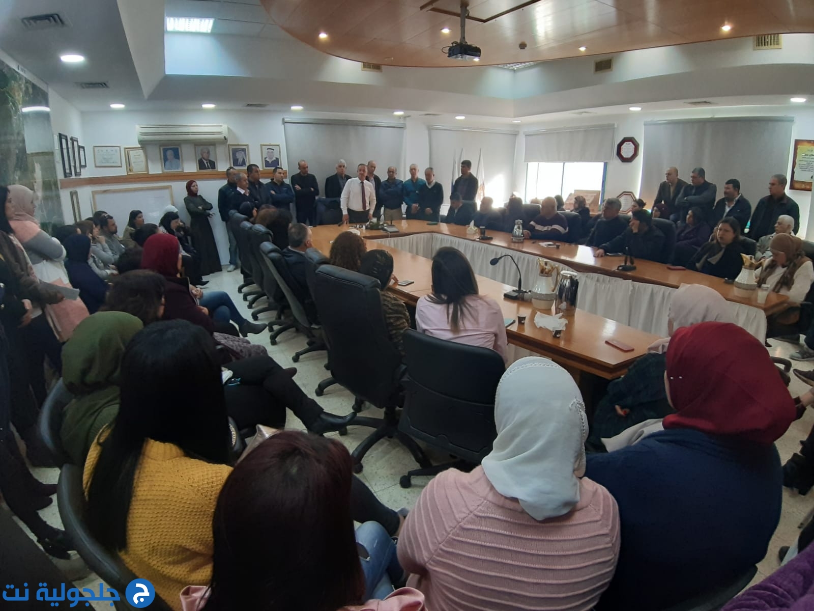 مجلس طرعان يعقد جلسة عاجلة بعد العثور على قنبلة يوم أمس 