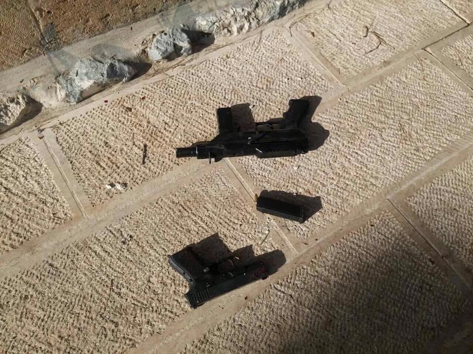 مقتل 3 فلسطينيين اصابة اسرائيليين واغلاق المسجد الاقصى