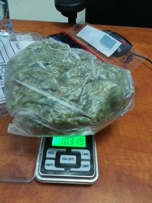 اعتقال مشتبهين بالتجارة في المخدرات عبر تطبيق التلجرام