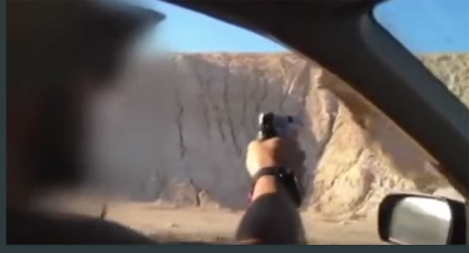 السجن (4) أشهر لجندي اسرائيلي قتل جملا بالرصاص