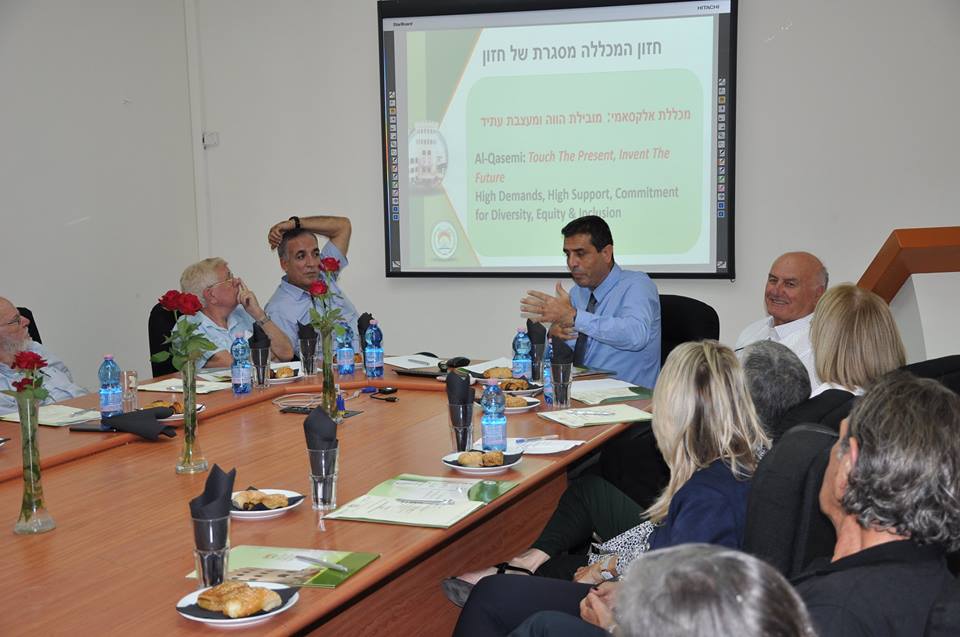 المجلس الأكاديمي الأعلى لأكاديمية القاسمي جلسته الأولى للسنة الدراسية 2018/2019