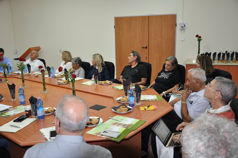 المجلس الأكاديمي الأعلى لأكاديمية القاسمي جلسته الأولى للسنة الدراسية 2018/2019