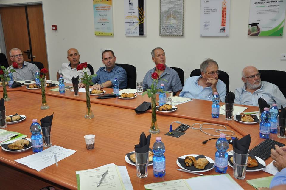 المجلس الأكاديمي الأعلى لأكاديمية القاسمي جلسته الأولى للسنة الدراسية 2018/2019