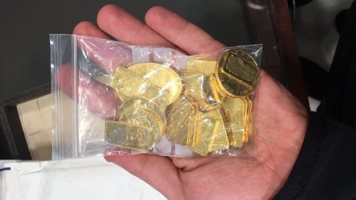 اعتقال 19 مشتبها بالتجارة بالذهب بطريقة غير قانونية وتبييض أموال