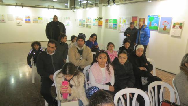 سلطة مكافحة المخدرات بالتعاون مع الفنان وليد قشاش في مشروع رسم خاص لأطفال عكا